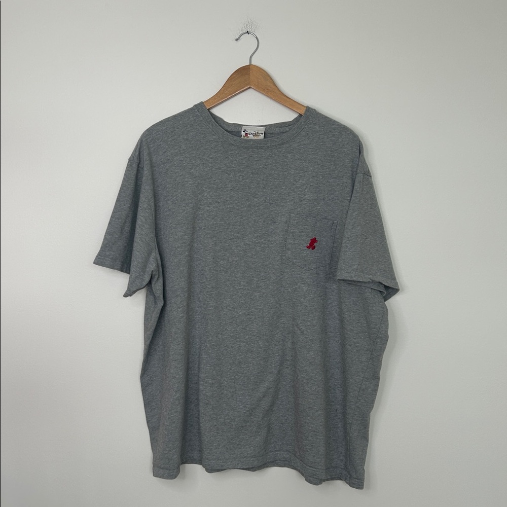 Men’s XXXL Walt Disney World Gray Embroidered Mickey Pocket‎ Tee